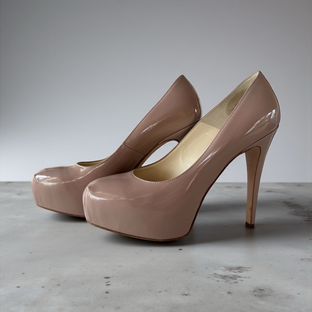 Brian Atwood 7.5 Nude Patent Leather 5" Stiletto Heels Shoes Italy 38EU